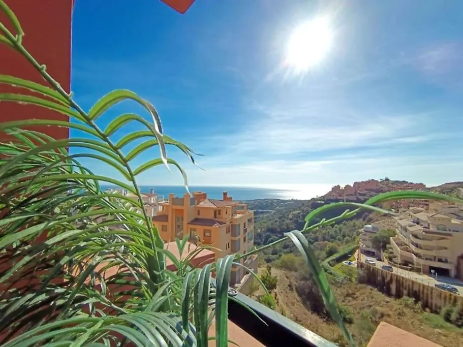 Calma Cascada Seaview Apartment Sitio de Calahonda